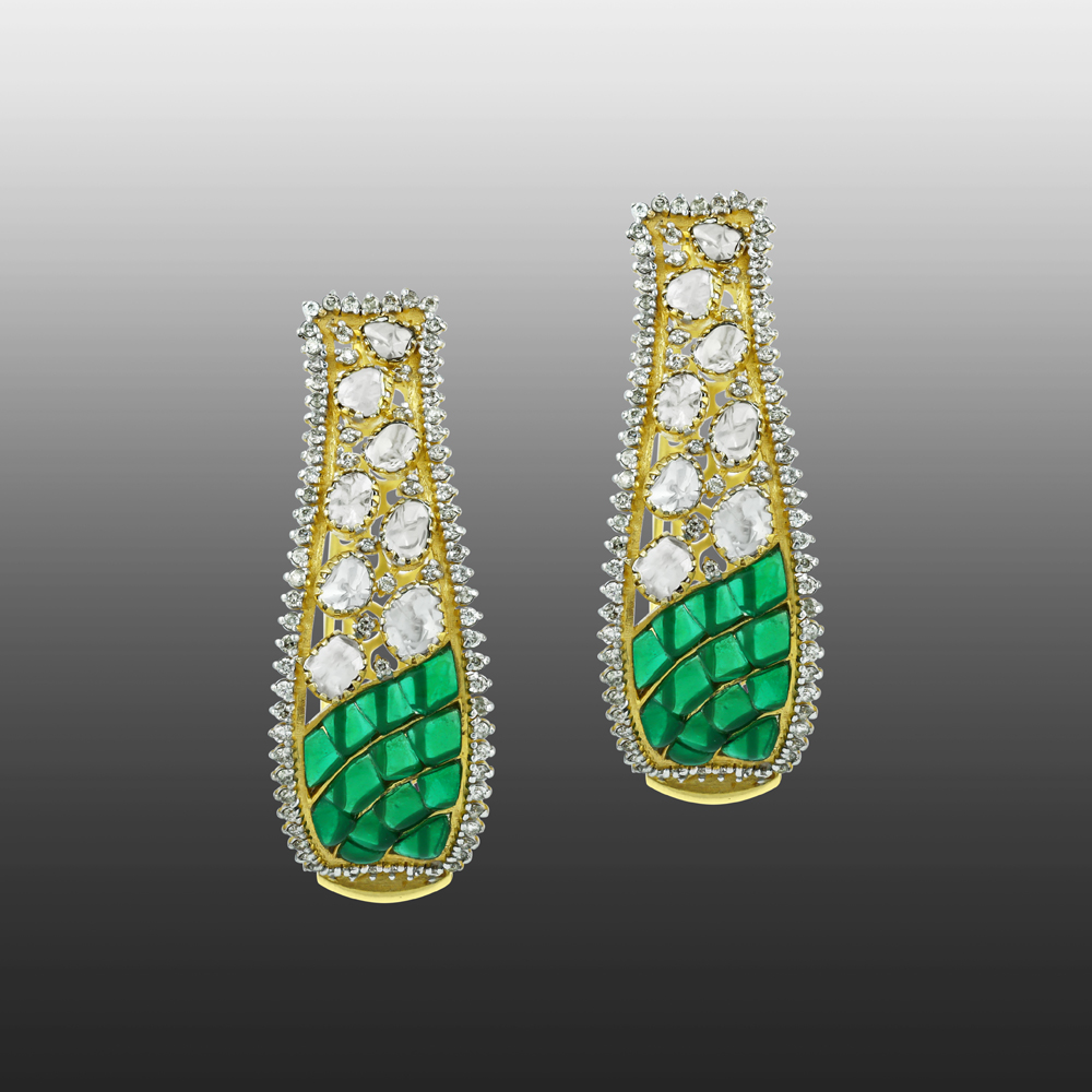Polki Hoop Earrings with Emerald Talaf and Diamonds